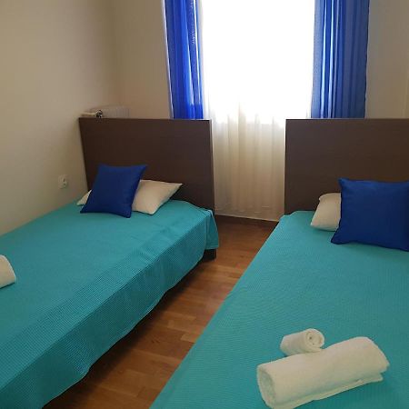 אתונה Comfortable Apt , 5 Min Walk To Acropolis מראה חיצוני תמונה