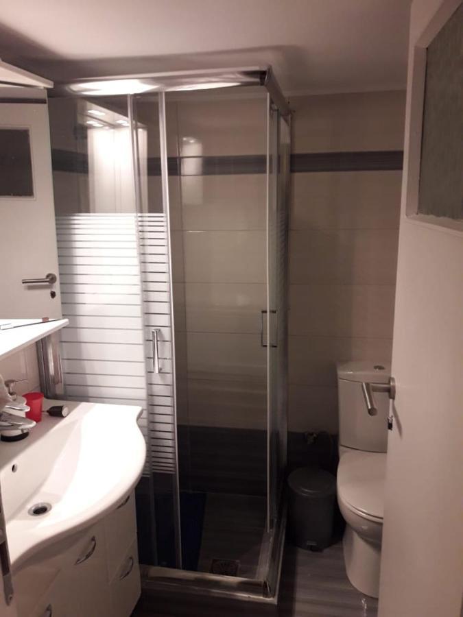 אתונה Comfortable Apt , 5 Min Walk To Acropolis מראה חיצוני תמונה