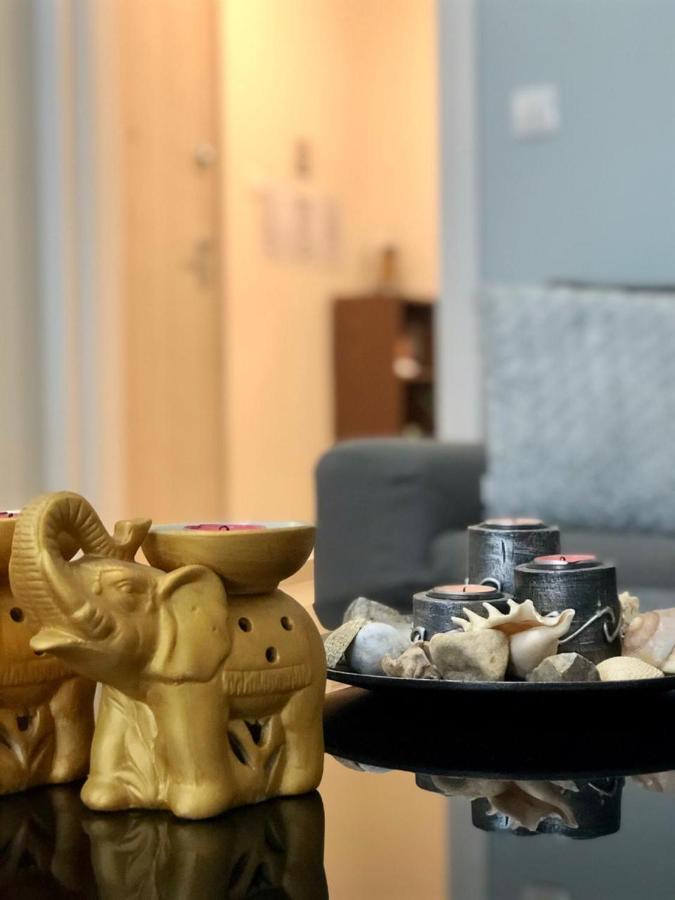אתונה Comfortable Apt , 5 Min Walk To Acropolis מראה חיצוני תמונה