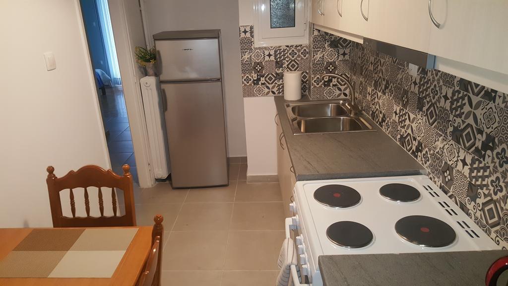 אתונה Comfortable Apt , 5 Min Walk To Acropolis מראה חיצוני תמונה