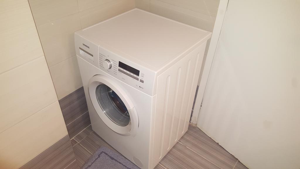 אתונה Comfortable Apt , 5 Min Walk To Acropolis מראה חיצוני תמונה
